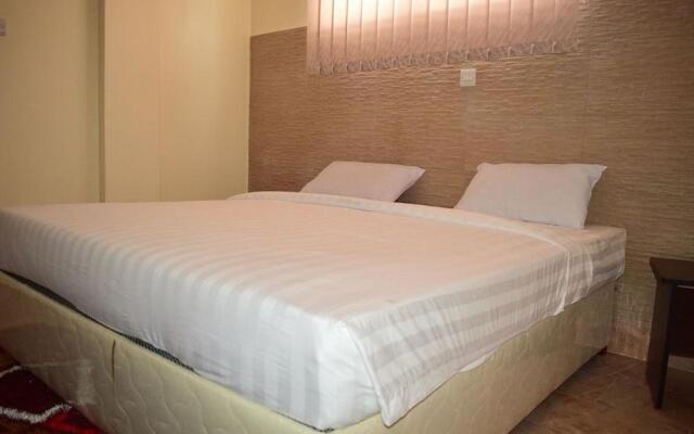 Latitude 1 Serviced Suites