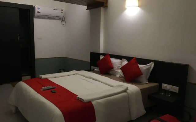 Rivasa Comfort - 5mins walk to beach