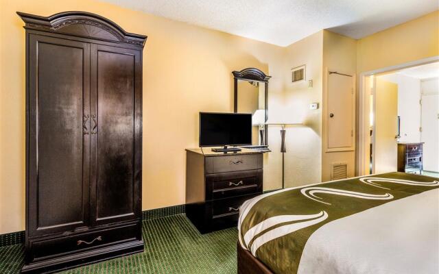 Quality Suites Orlando - Convention Center Area