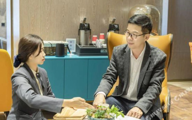 Echarm Plus Hotel (Quanzhou Wanda Plaza)