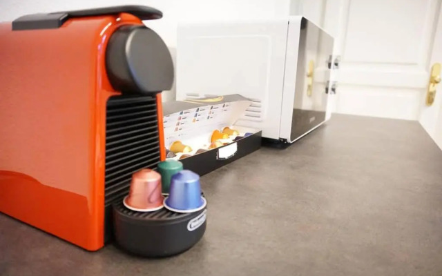 Urban City Apartment - Contactless Check-In