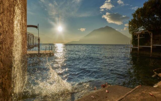 Fall In Love with Como Lake