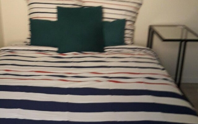 Typical French Studio