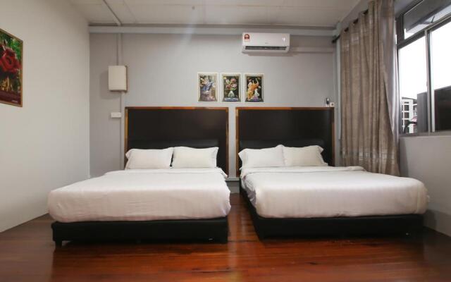 SPOT ON 90044 Amida Point