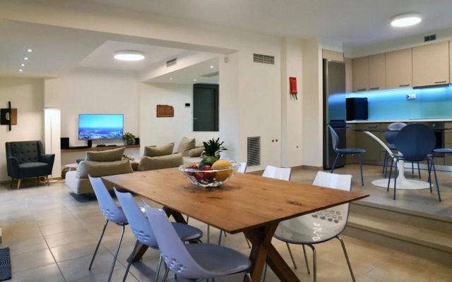 Sunlight Breeze Villa