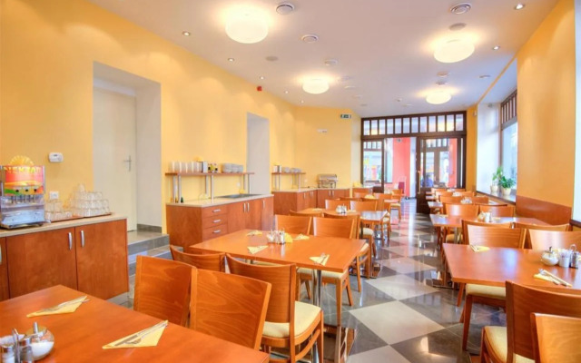 City Partner Hotel Gloria