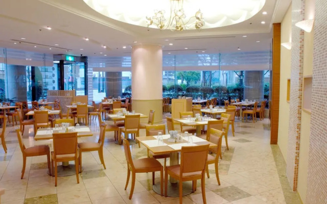 Itami City Hotel