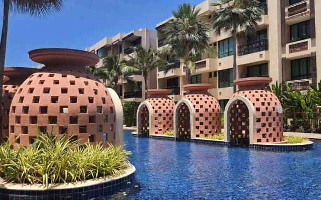 Marrakesh condo by Khun Wittaya
