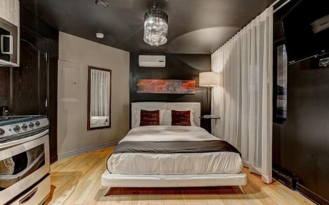 Golden District Mcgill Downtown Stays Studios design