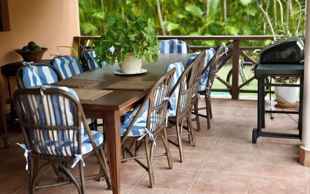 Villa Aurora Juan Dolio GuavaBerry