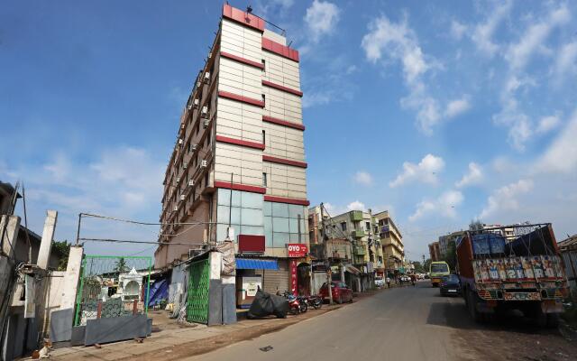 OYO Flagship 15738 Hotel Ag Star