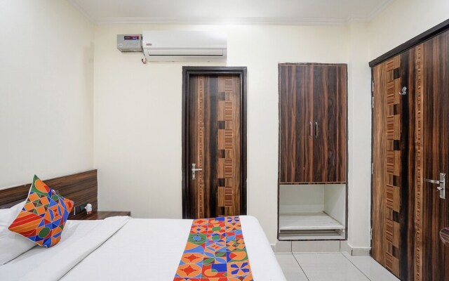 Fabhotel 17 Suites