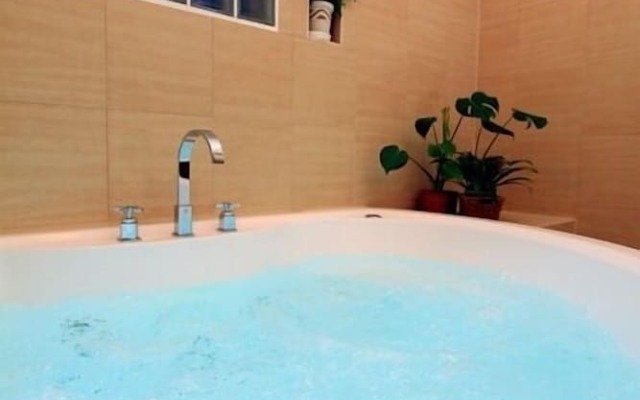 Deep & Steep Lodge Hakuba