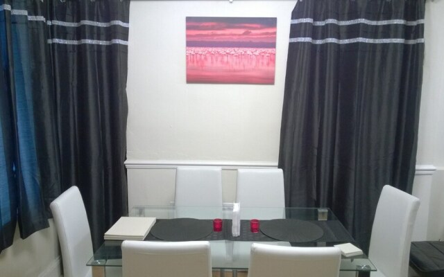 Queen Guest House