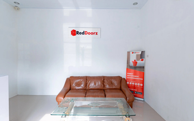 RedDoorz Syariah near UISU Medan