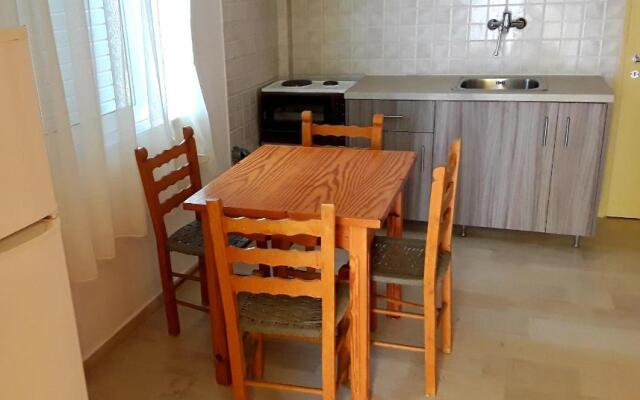 Athanasios Tsoumas Apartments