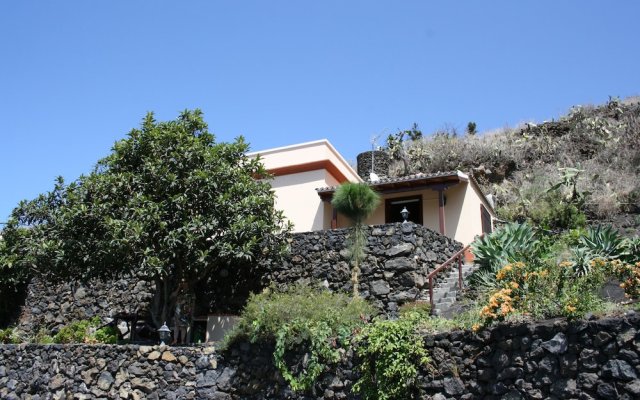 Casa Rural El Níspero by Isla Bonita