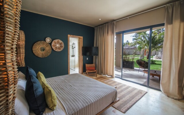 Coconuts Beach House