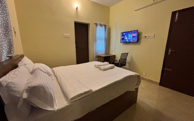 Thamira Residency