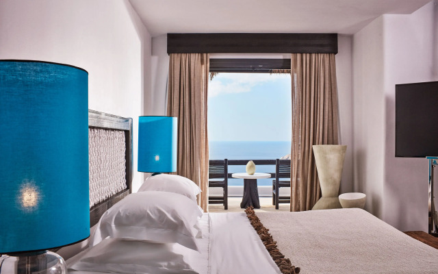 Myconian Utopia Relais & Chateaux