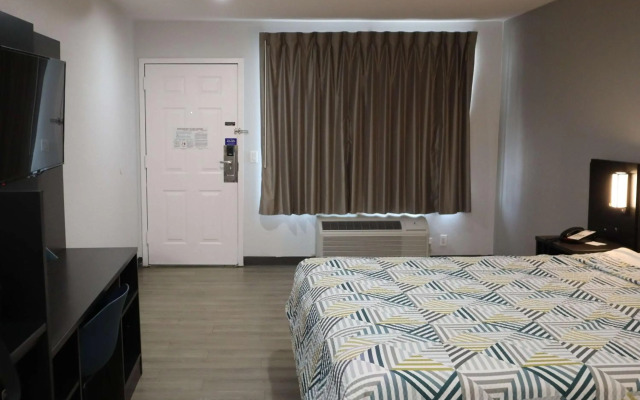 Motel 6 San Diego, CA - Southbay