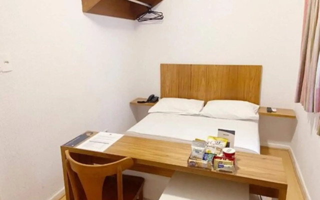 Rojas All Suites Hotel