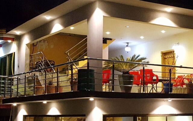 Fridays Hotel
