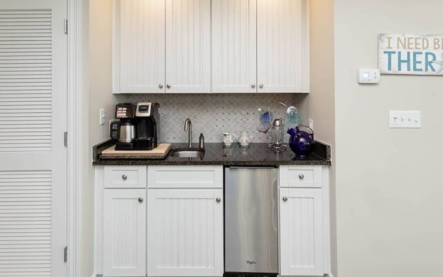 Phoenix Gulf Shores by Brett/Robinson Vacations