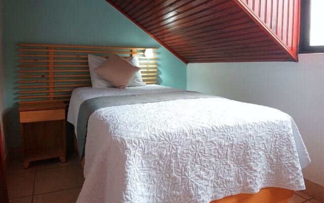 Trebol Amarillo Bed & Breakfast