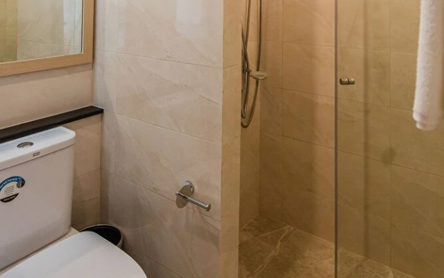 Palmetto Condominium