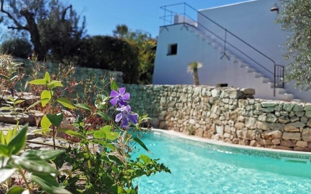 Tia Maria Country Inn
