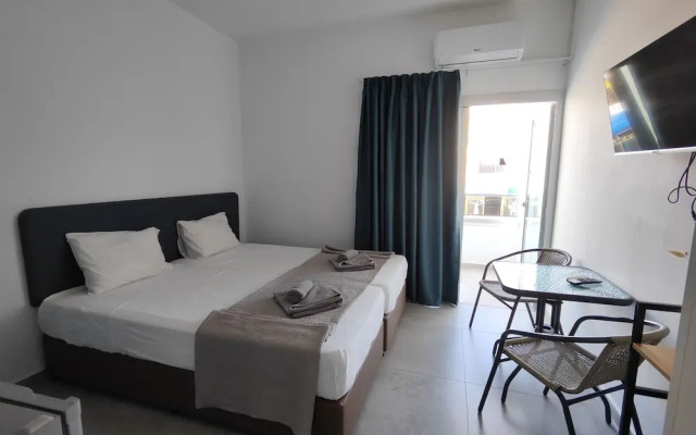 Sun Plaza Suites - Adults Only