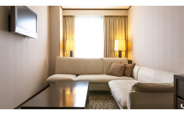 Hotel Binario Komatsu Centre