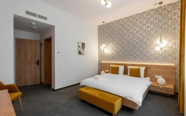 No Pardon Hotel