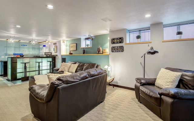 Amazing Home Washington Park Theater Gym