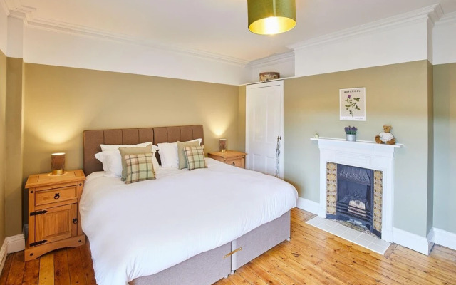 Host Stay Oakwood