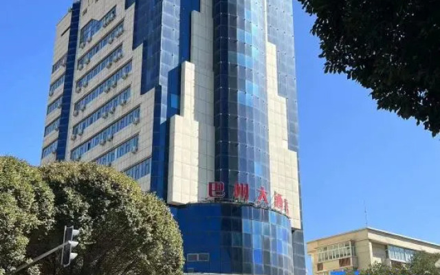 Bazhou Hotel