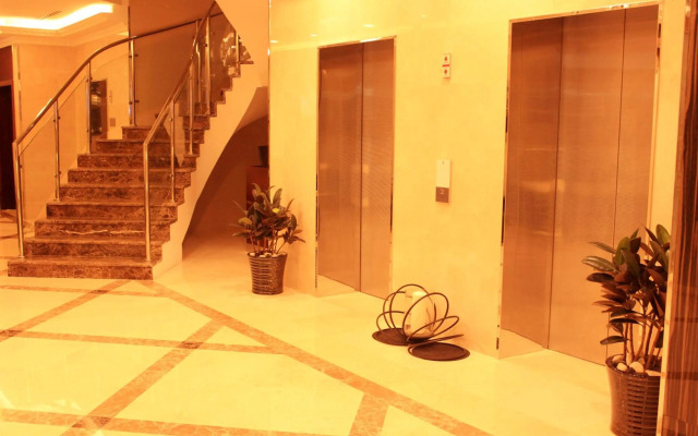 Montreal Naif Hotel