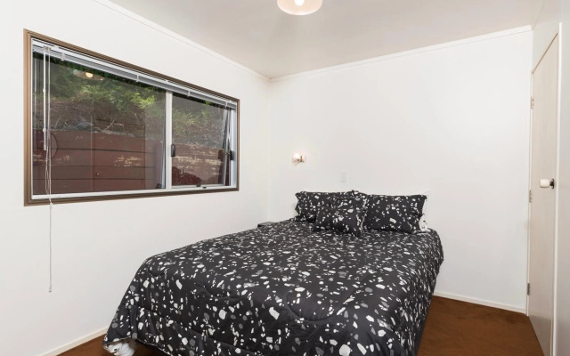 Central Spacious Family House - Paihia Holiday Home