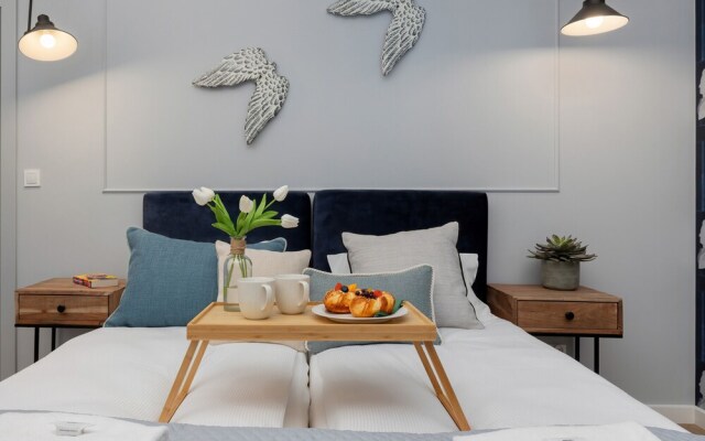 Exclusive Apartments Mostowa by Renters
