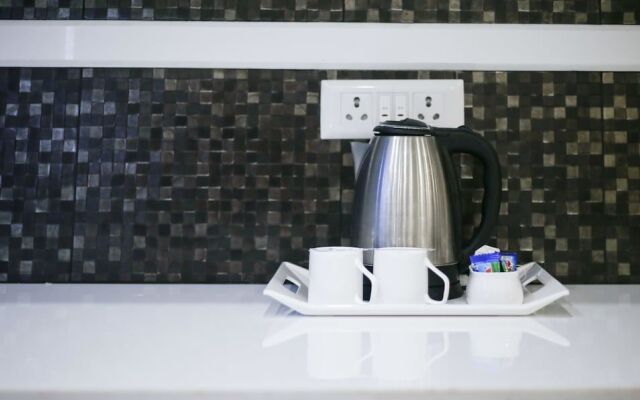 Treebo Cmks Habitat Center, Cochin