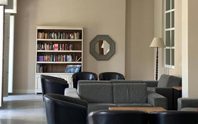 encantador apartamento en edificio de lujo