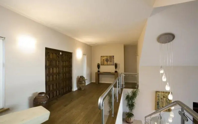 Villa La Mairena