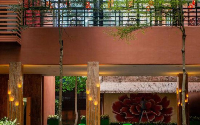 Qionghai Shengwei Hotel (Yinhai Road Branch)