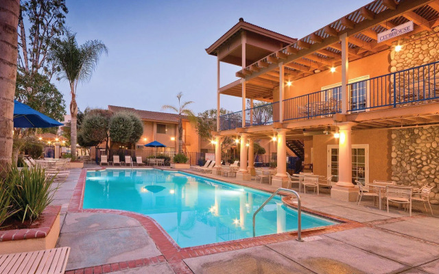 Club Wyndham Dolphin's Cove