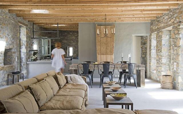 Serifos Houses Aghios Sostis