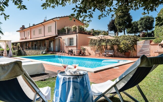 Villa Lory on the Lucca Hills