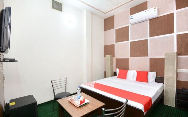 Oyo 33024 Urban Guest House