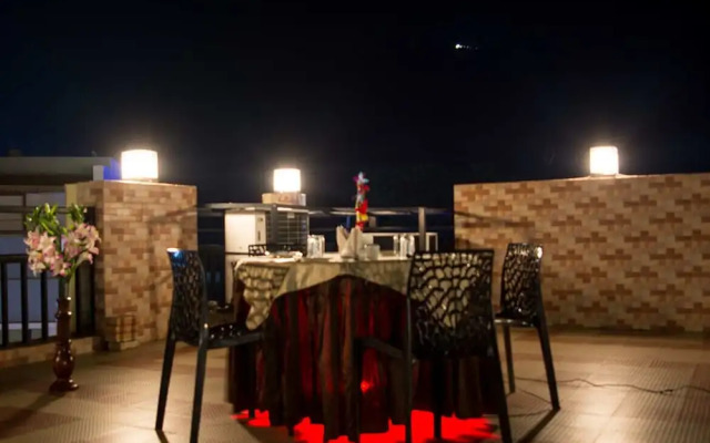 Hotel Golden Leaf Resort