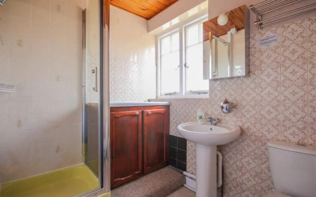 Harris Guesthouse